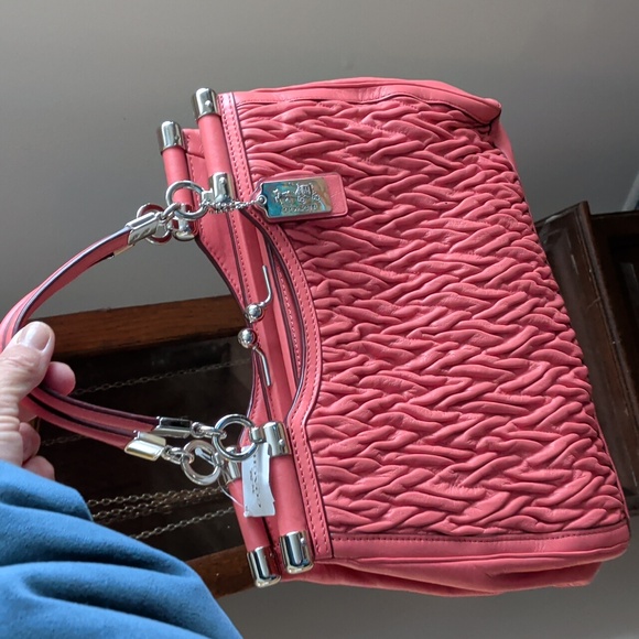 Coach NWT Madison Twist Leather Carrie Satchel F27681 - Picture 11 of 11